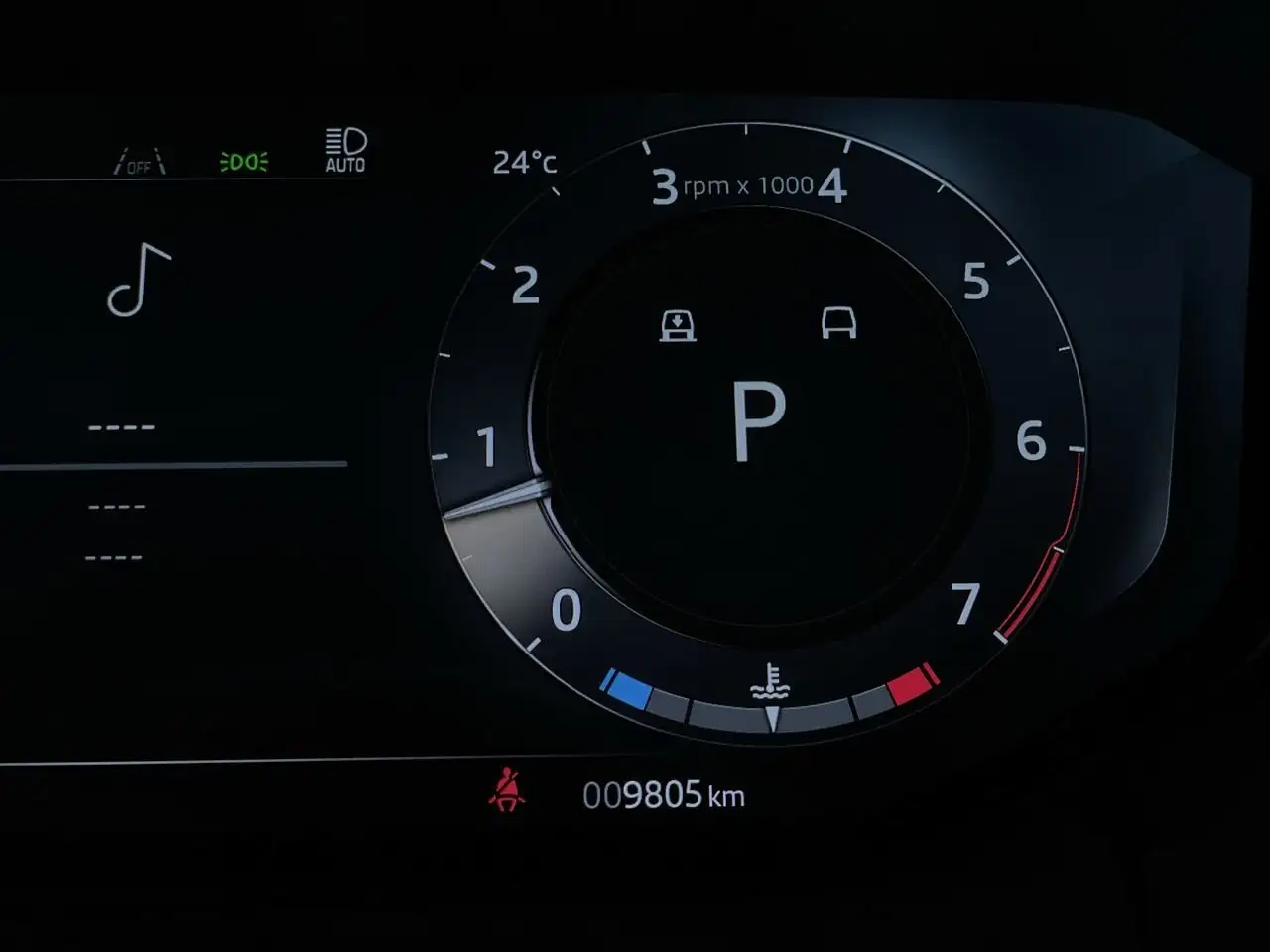 Land Rover Range Rover Sport снимка Land Rover Range Rover Sport