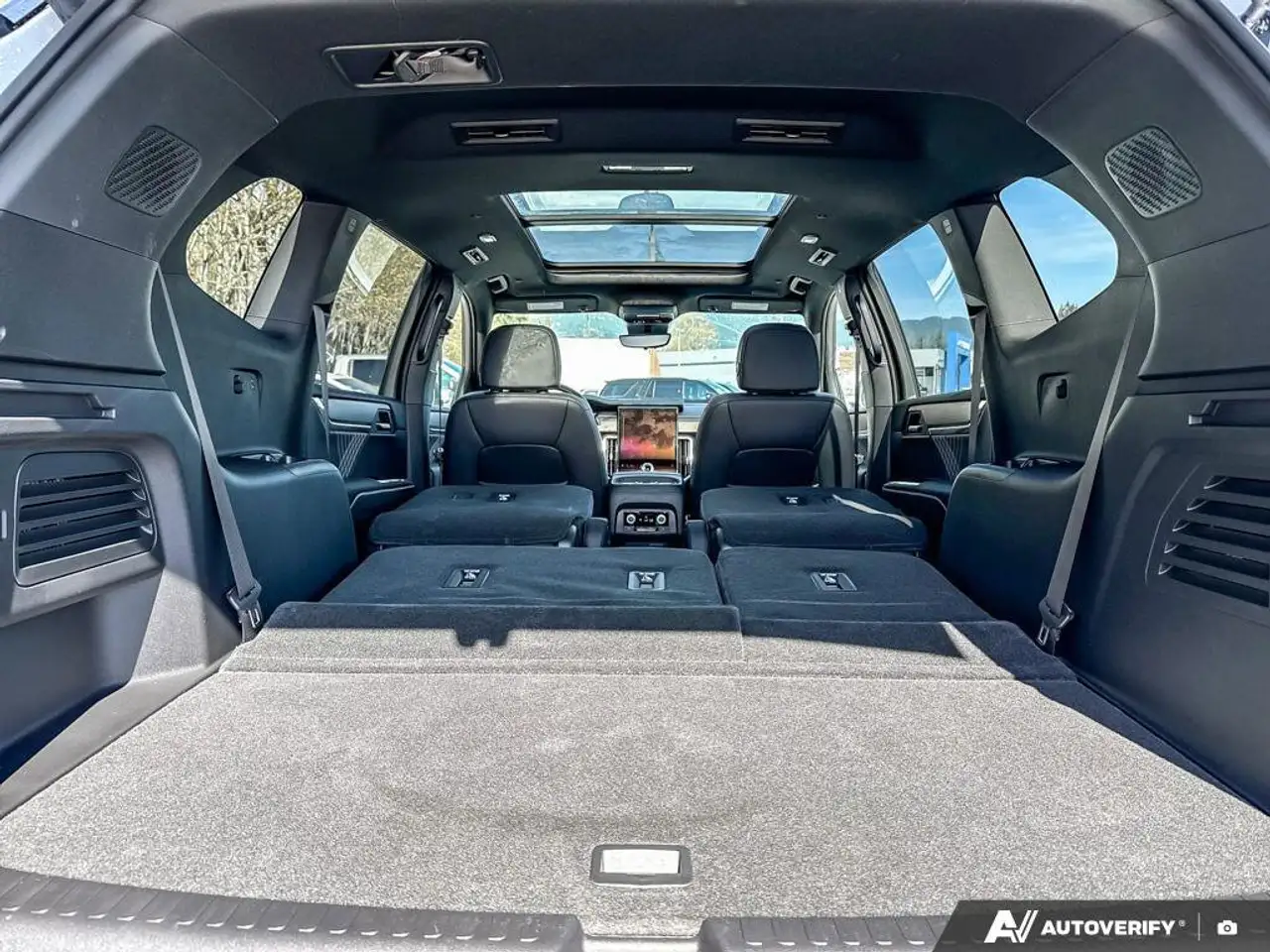 GMC Acadia снимка GMC Acadia