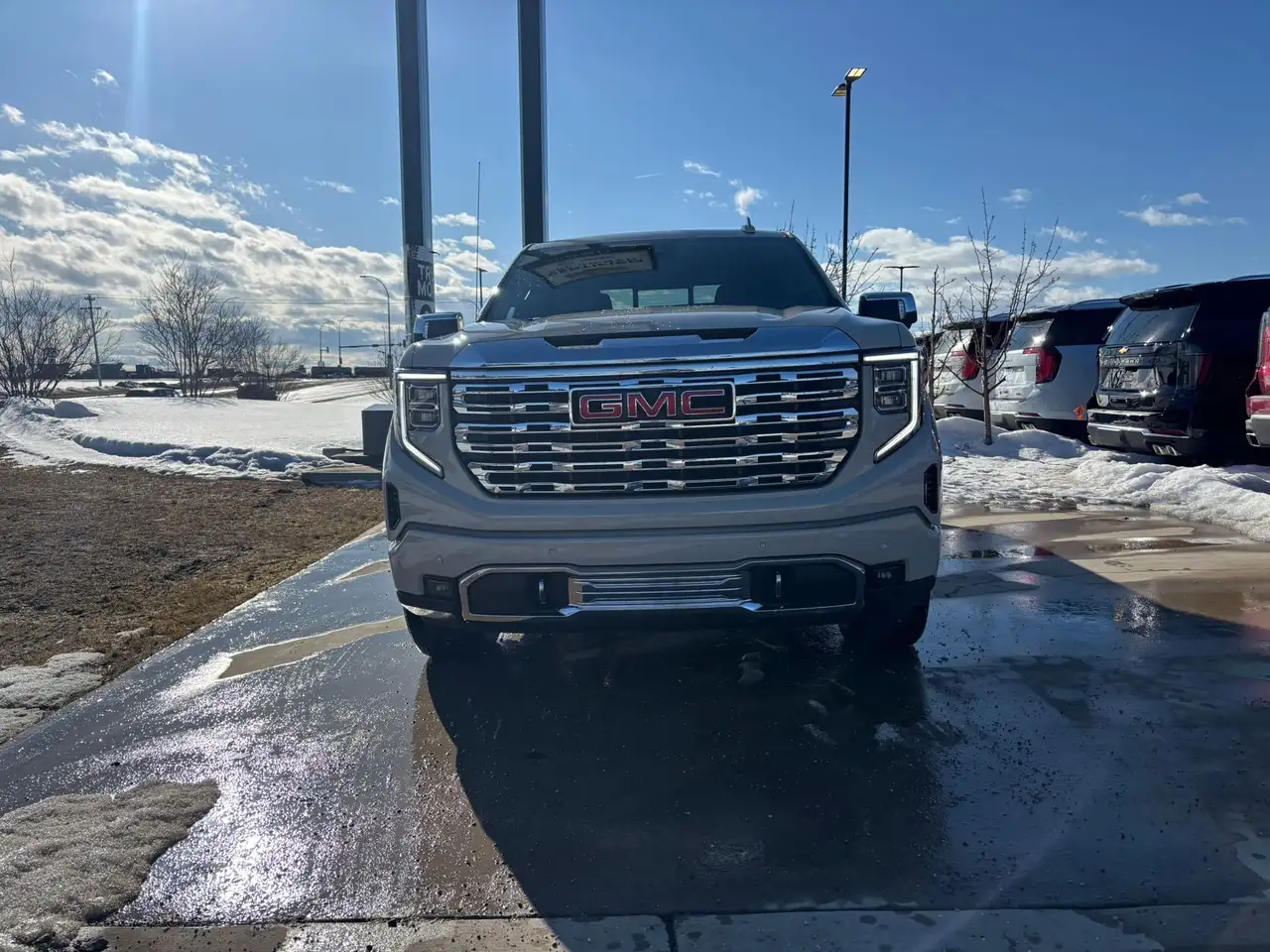 GMC Sierra 1500 photo GMC Sierra 1500