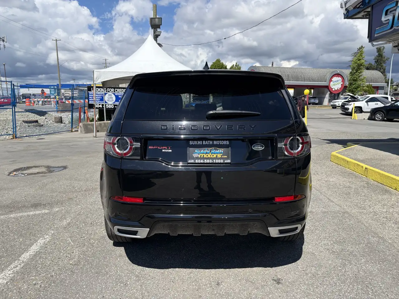Land Rover Discovery Sport photo Land Rover Discovery Sport