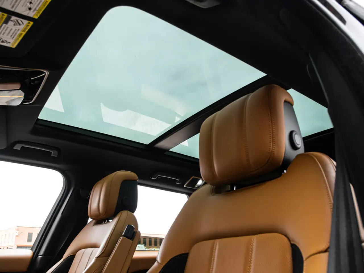 Land Rover Range Rover Sport снимка Land Rover Range Rover Sport