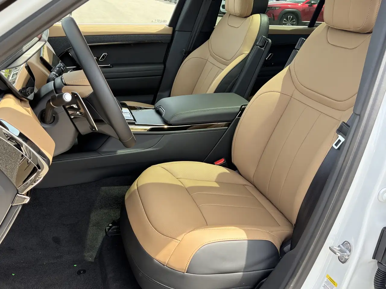 Land Rover Range Rover Sport снимка Land Rover Range Rover Sport