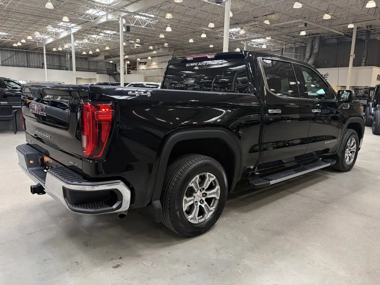GMC Sierra 1500 снимка GMC Sierra 1500