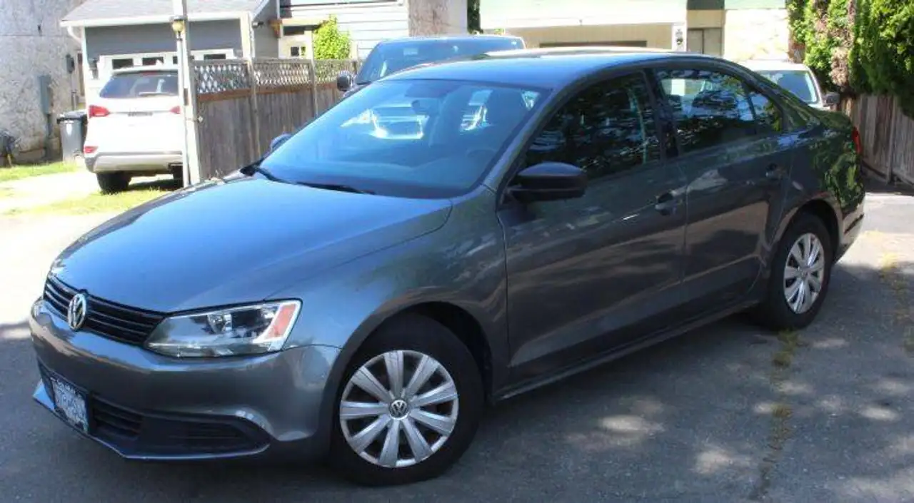 Volkswagen Jetta photo Volkswagen Jetta