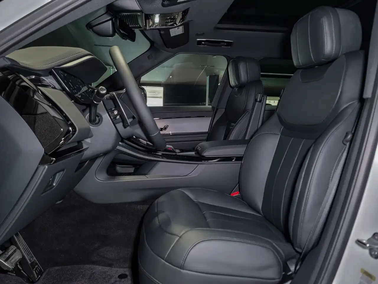 Land Rover Range Rover Sport снимка Land Rover Range Rover Sport