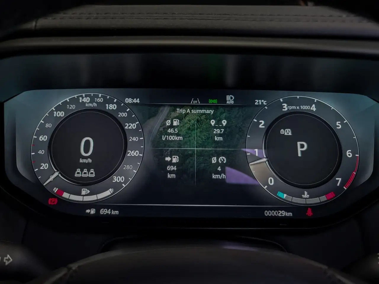 Land Rover Range Rover Sport снимка Land Rover Range Rover Sport