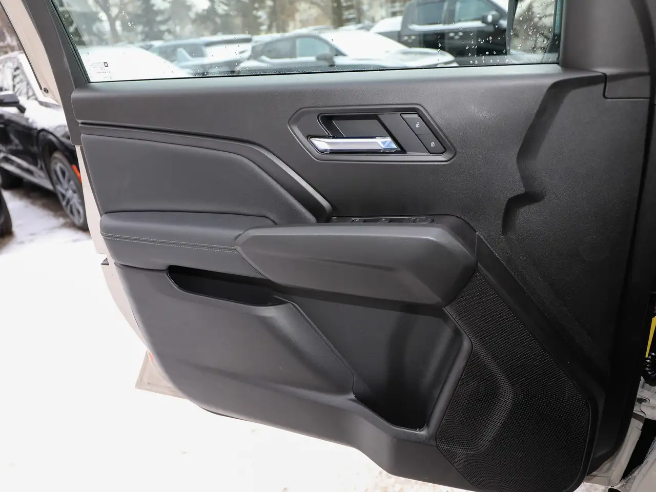 GMC Canyon photo GMC Canyon