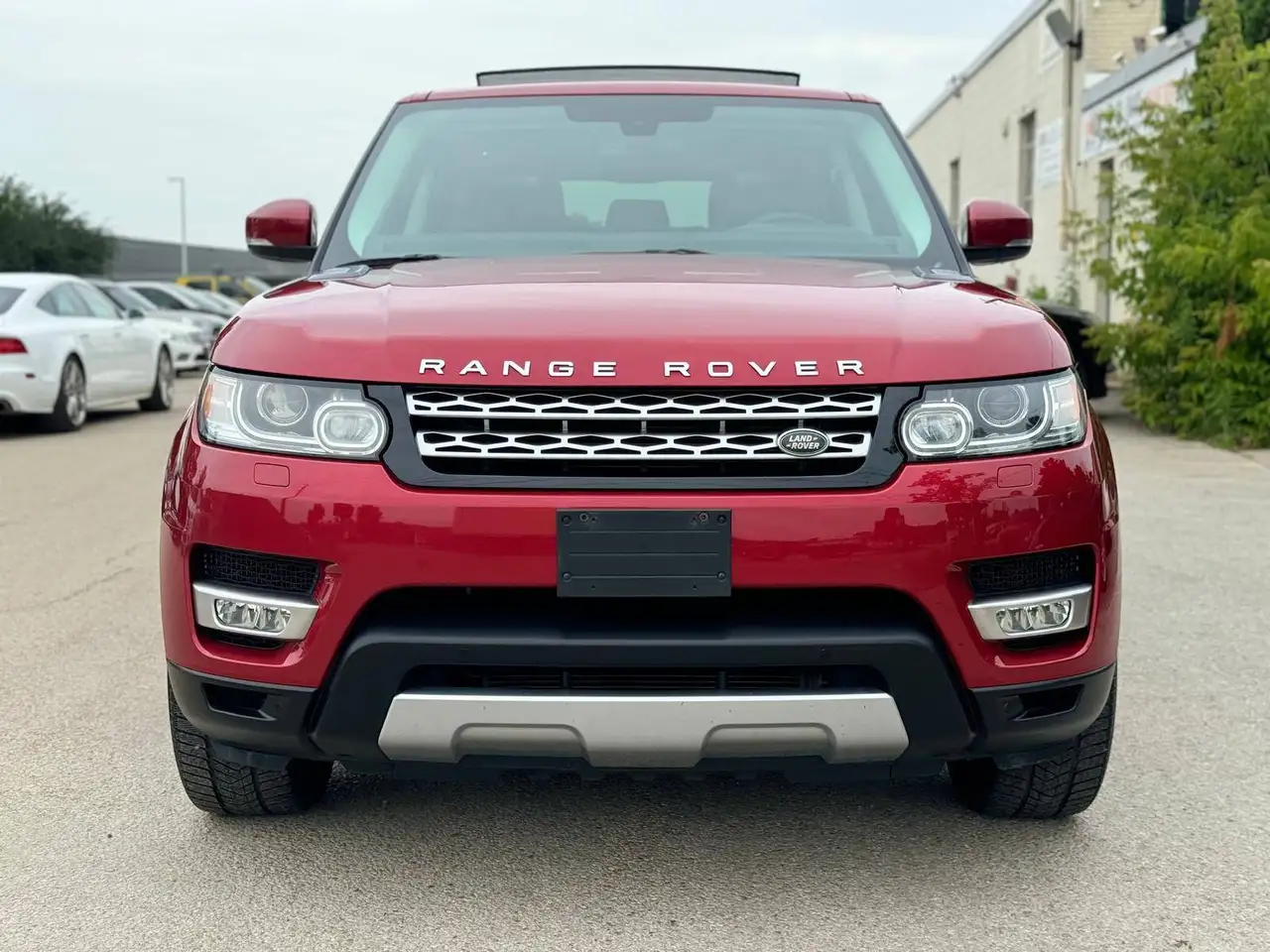 Land Rover Range Rover Sport photo Land Rover Range Rover Sport