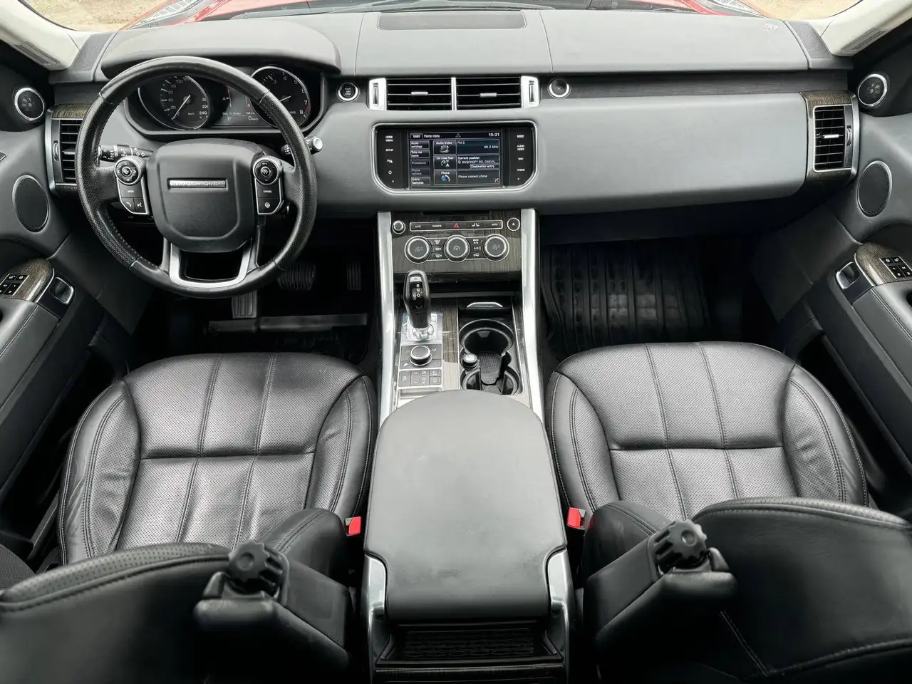 Land Rover Range Rover Sport photo Land Rover Range Rover Sport