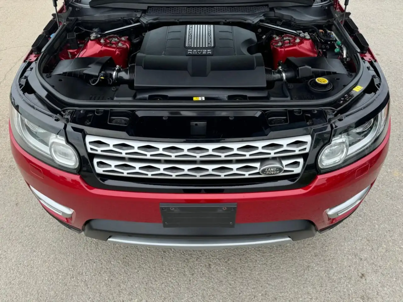Land Rover Range Rover Sport photo Land Rover Range Rover Sport