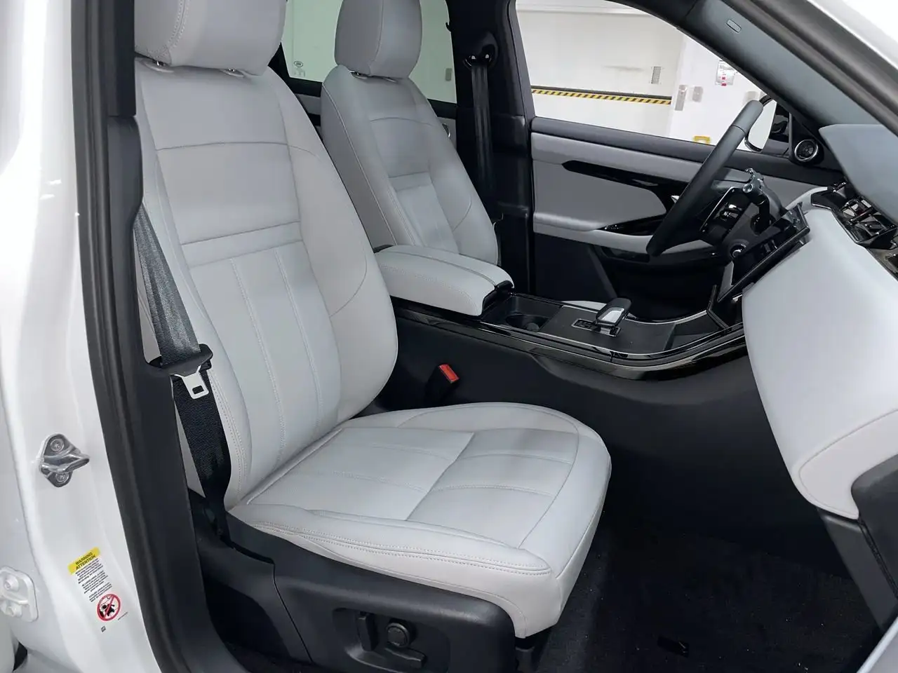 Land Rover Range Rover Evoque снимка Land Rover Range Rover Evoque