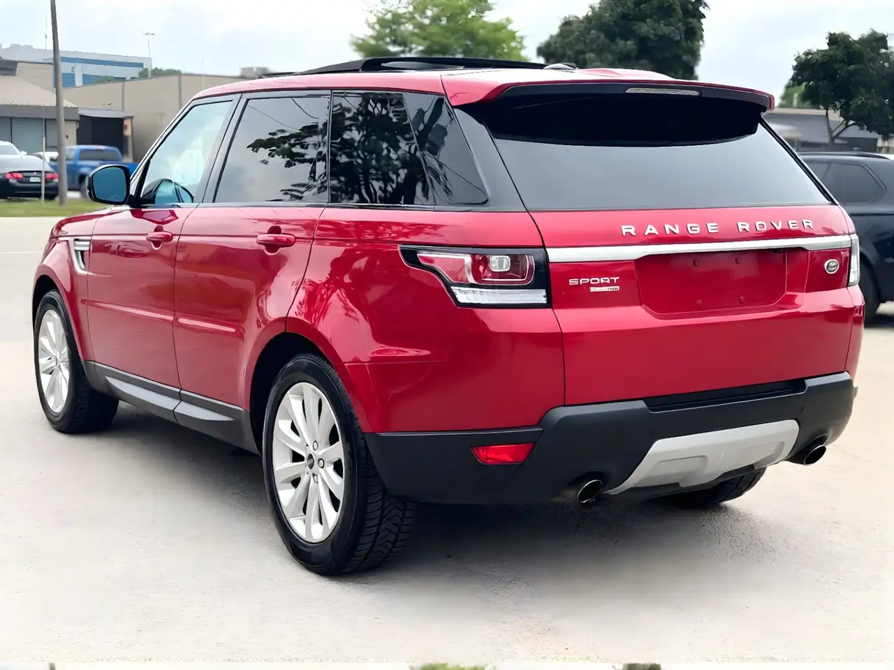 Land Rover Range Rover Sport photo Land Rover Range Rover Sport