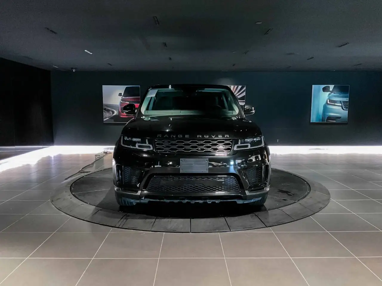 Land Rover Range Rover Sport снимка Land Rover Range Rover Sport