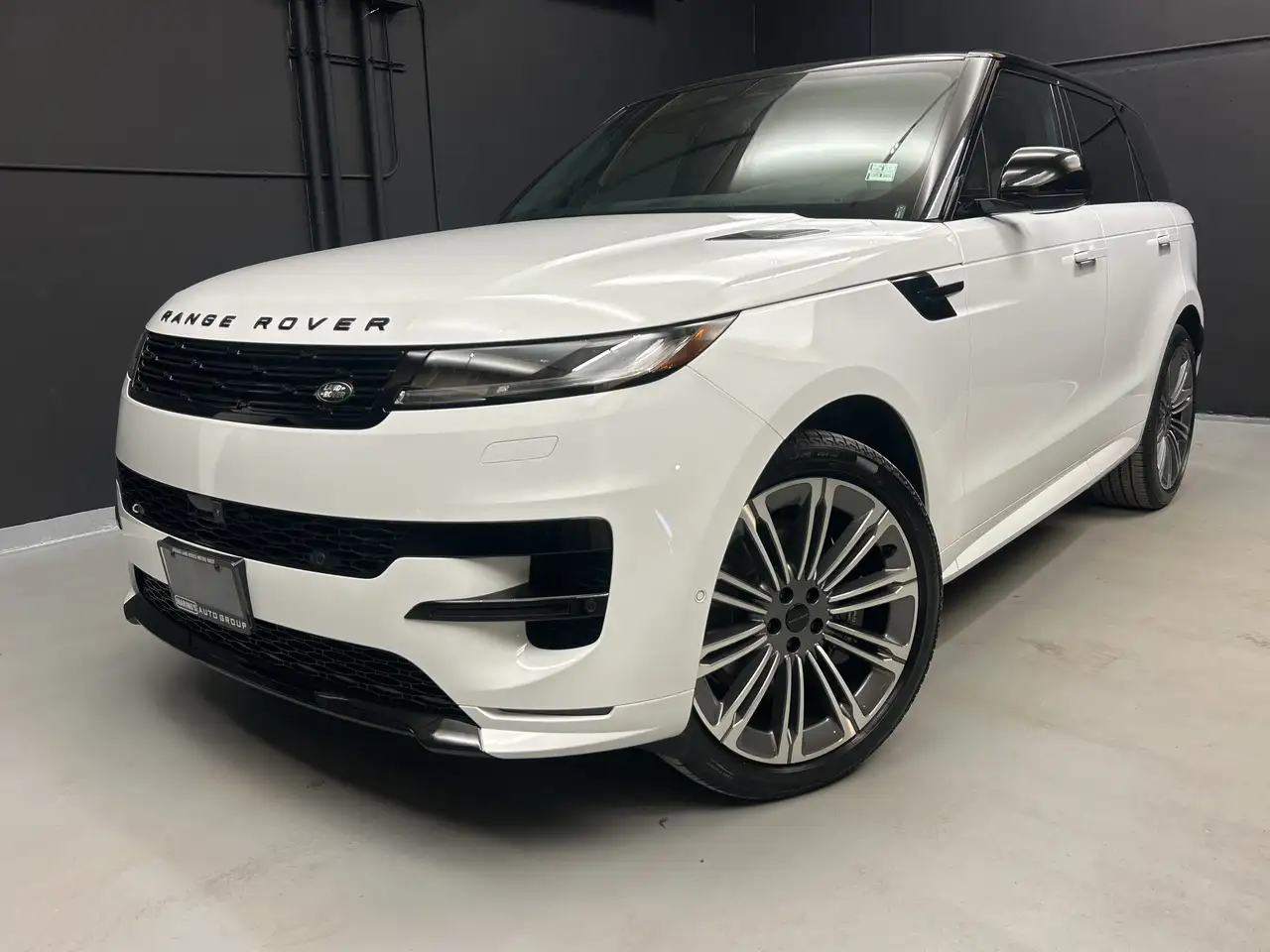 Land Rover Range Rover Sport снимка Land Rover Range Rover Sport