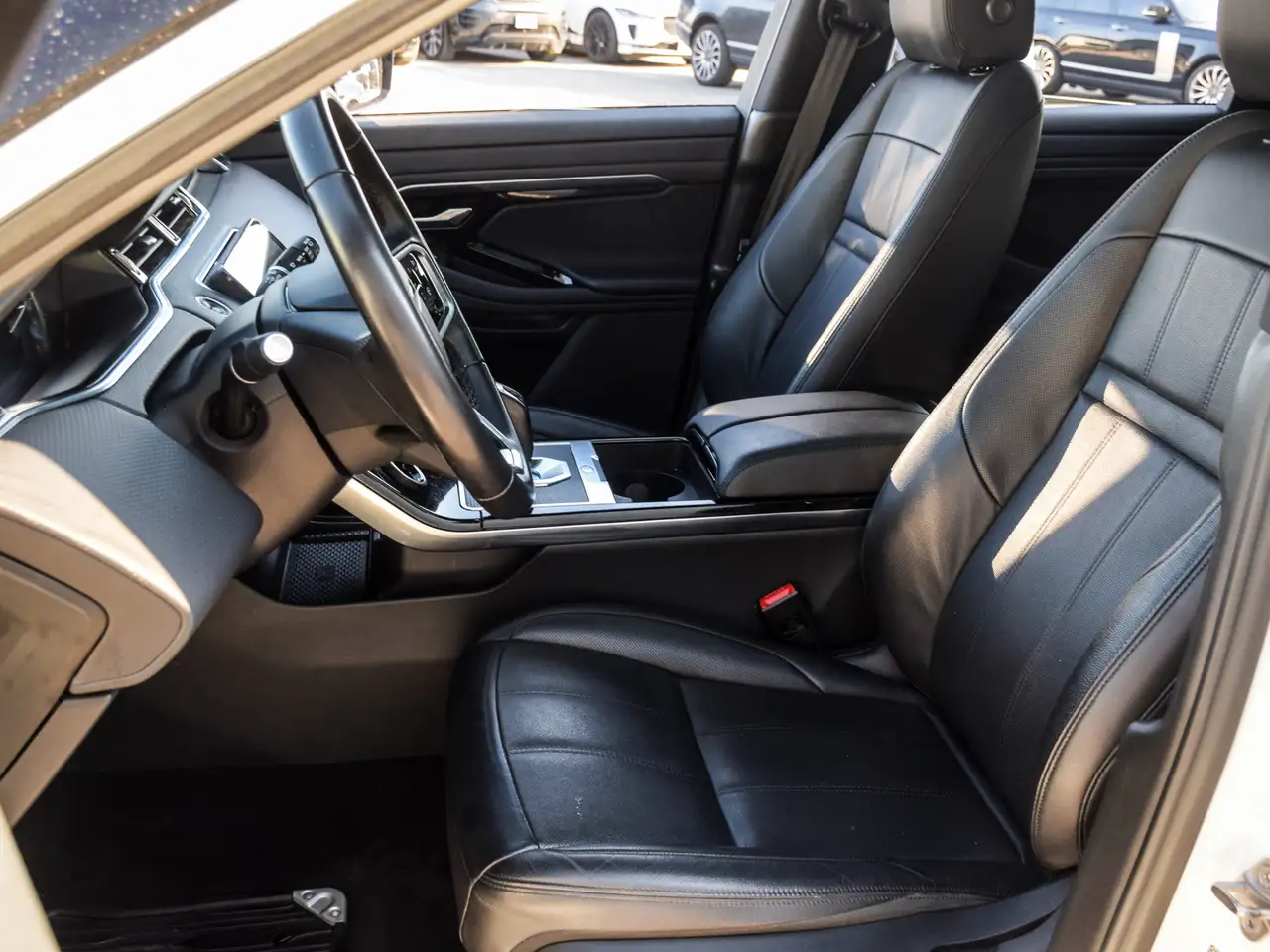 Land Rover Range Rover Evoque photo Land Rover Range Rover Evoque