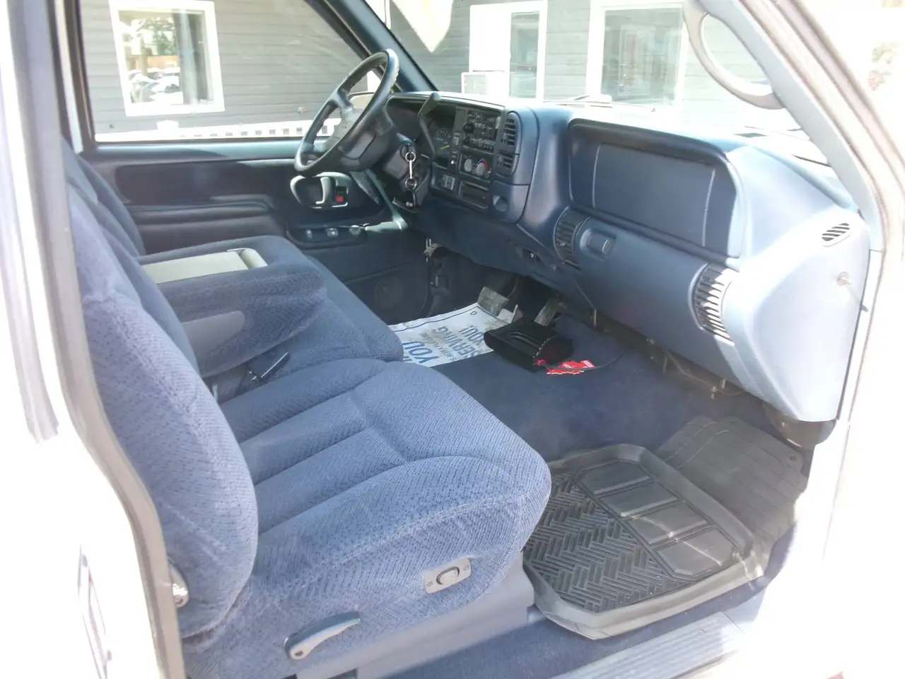 GMC Sierra 1500 photo GMC Sierra 1500