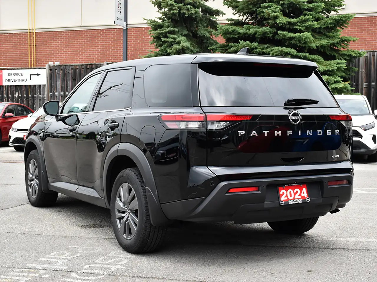 Nissan Pathfinder fotografie Nissan Pathfinder