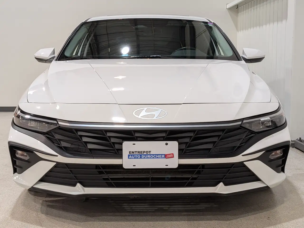 Hyundai ELANTRA fotografie Hyundai ELANTRA