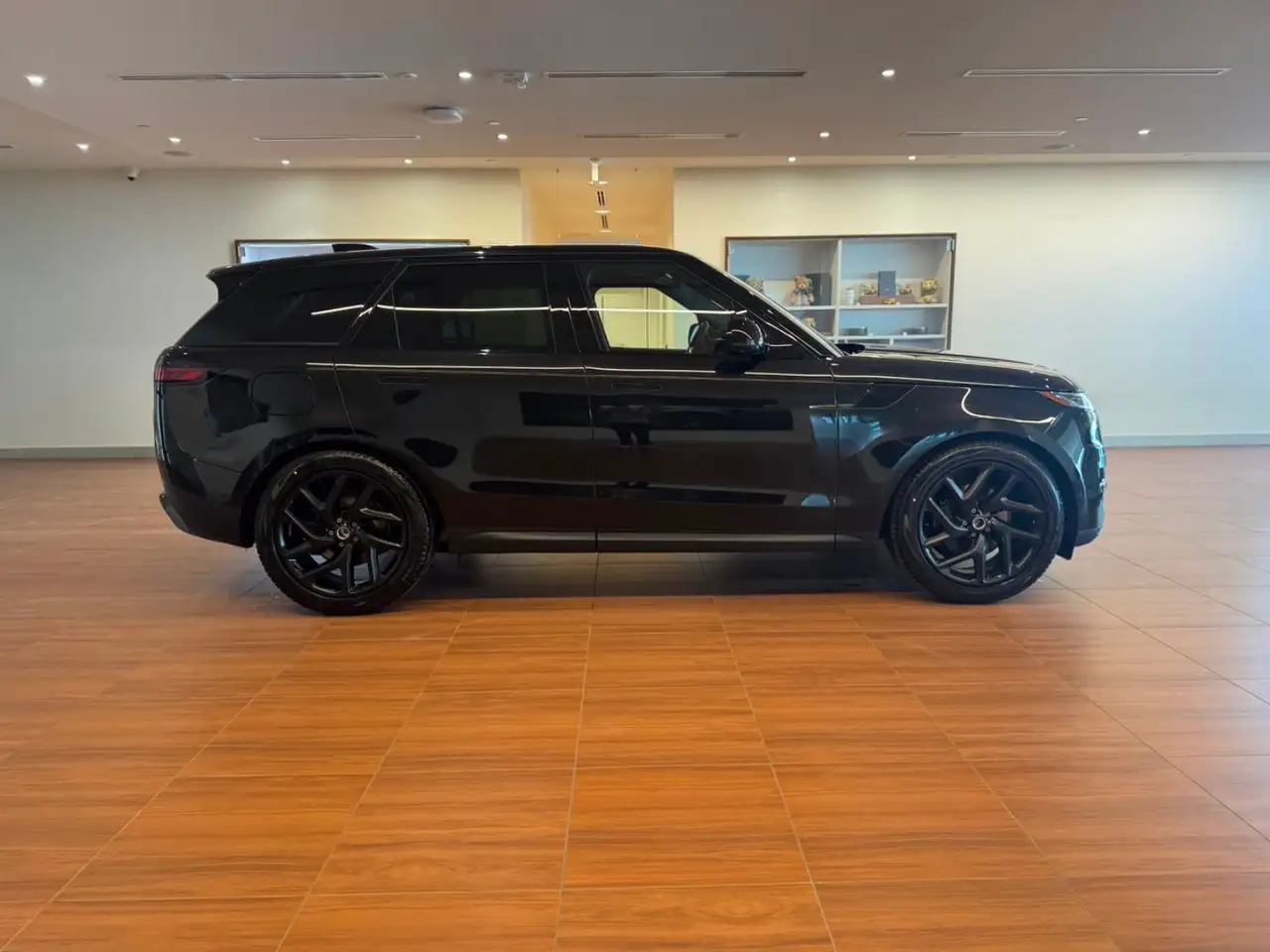 Land Rover Range Rover Sport снимка Land Rover Range Rover Sport