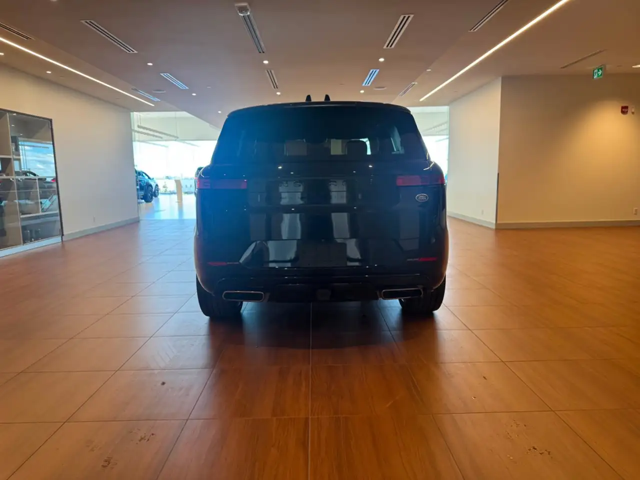 Land Rover Range Rover Sport photo Land Rover Range Rover Sport