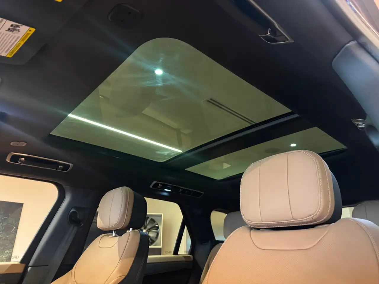 Land Rover Range Rover Sport photo Land Rover Range Rover Sport