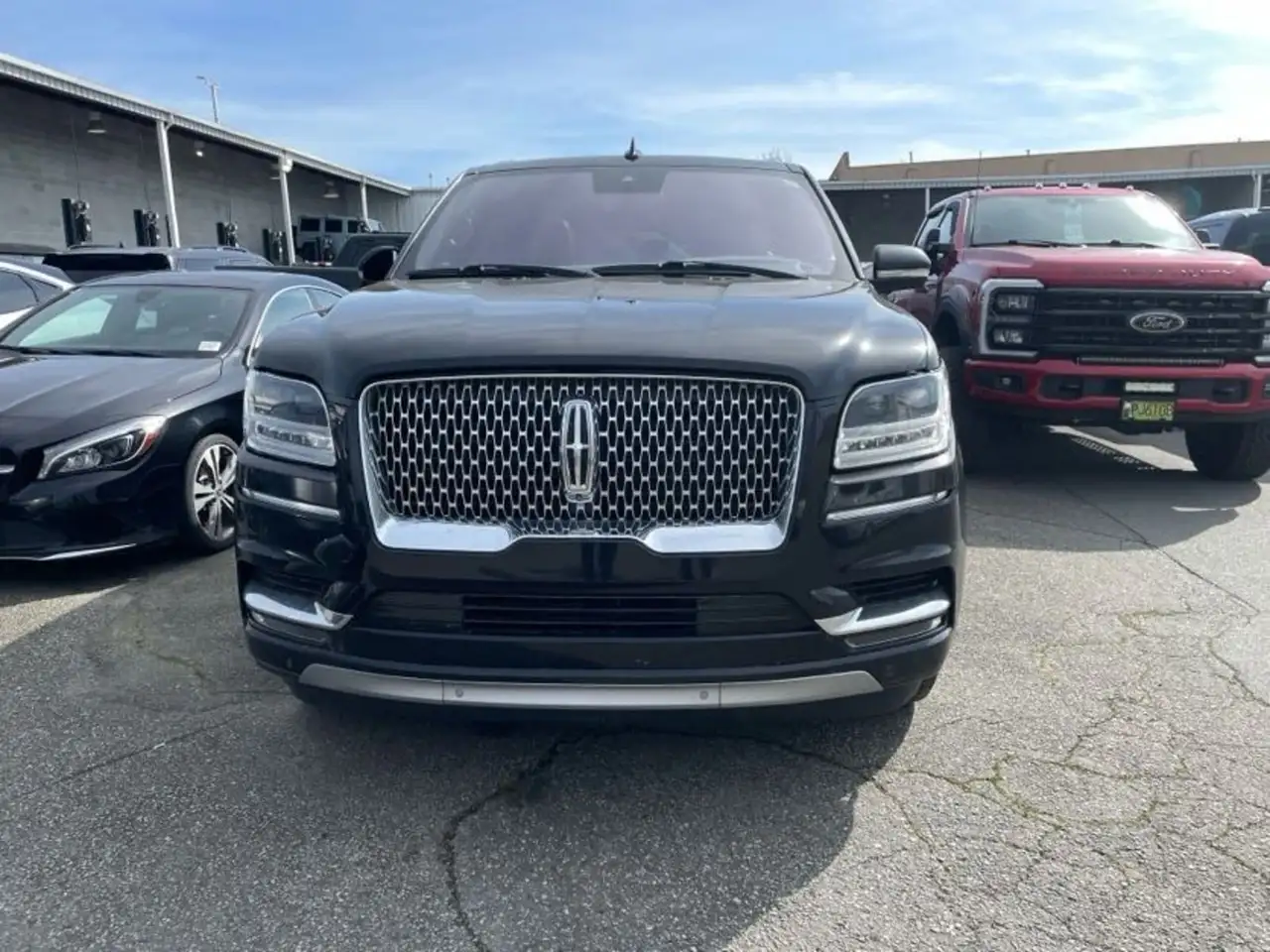Lincoln Navigator photo Lincoln Navigator