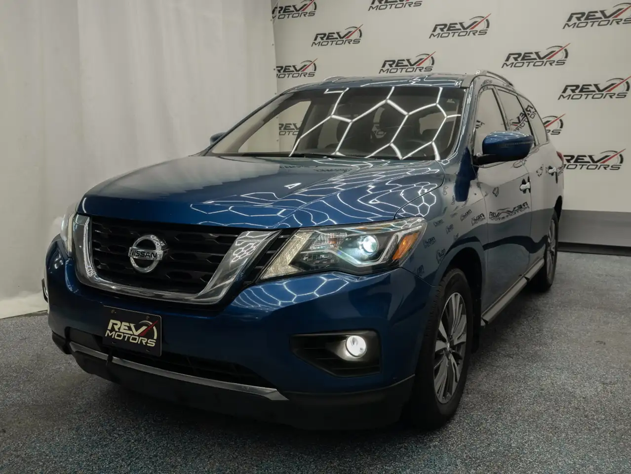 Nissan Pathfinder fotografie Nissan Pathfinder