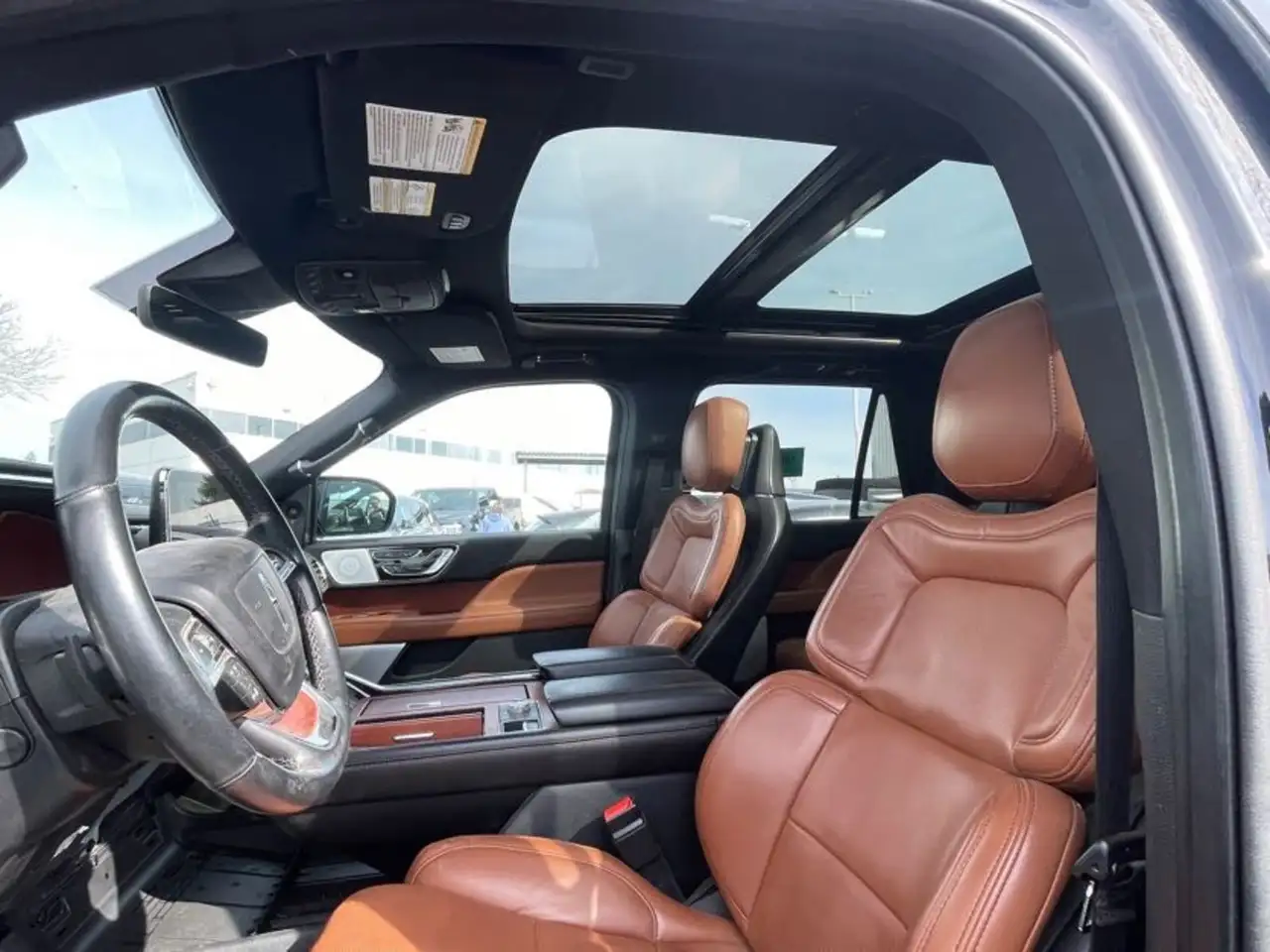 Lincoln Navigator photo Lincoln Navigator