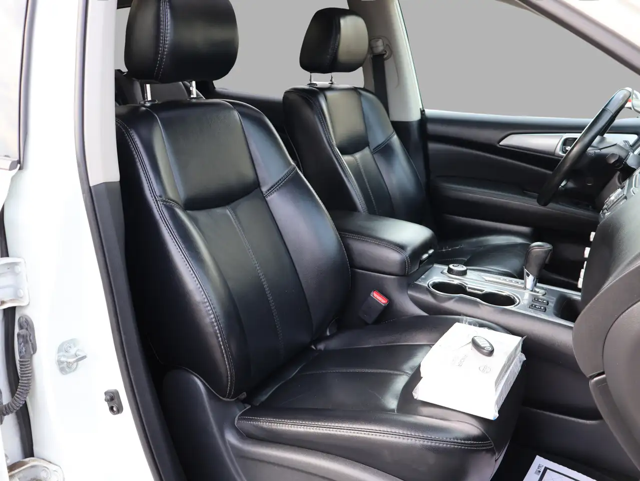 Nissan Pathfinder fotografie Nissan Pathfinder