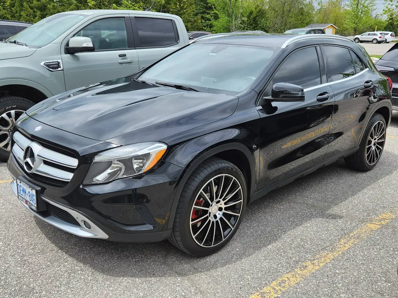 Mercedes-Benz GLA снимка Mercedes-Benz GLA