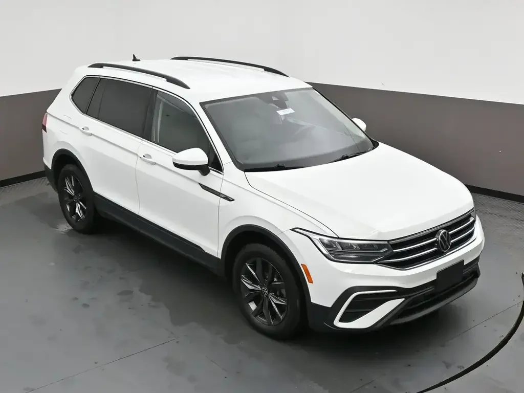 Volkswagen Tiguan снимка Volkswagen Tiguan