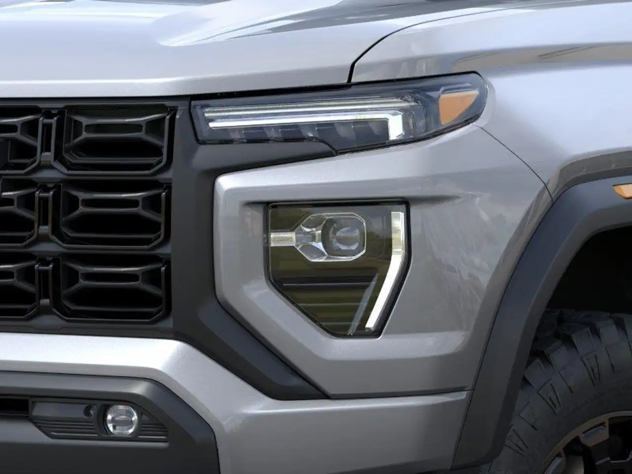 GMC Canyon photo GMC Canyon