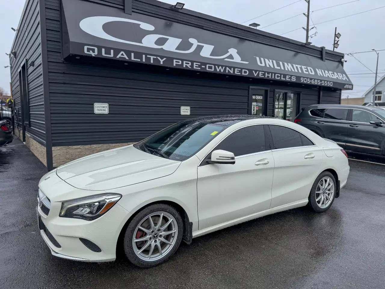 Mercedes-Benz CLA снимка Mercedes-Benz CLA
