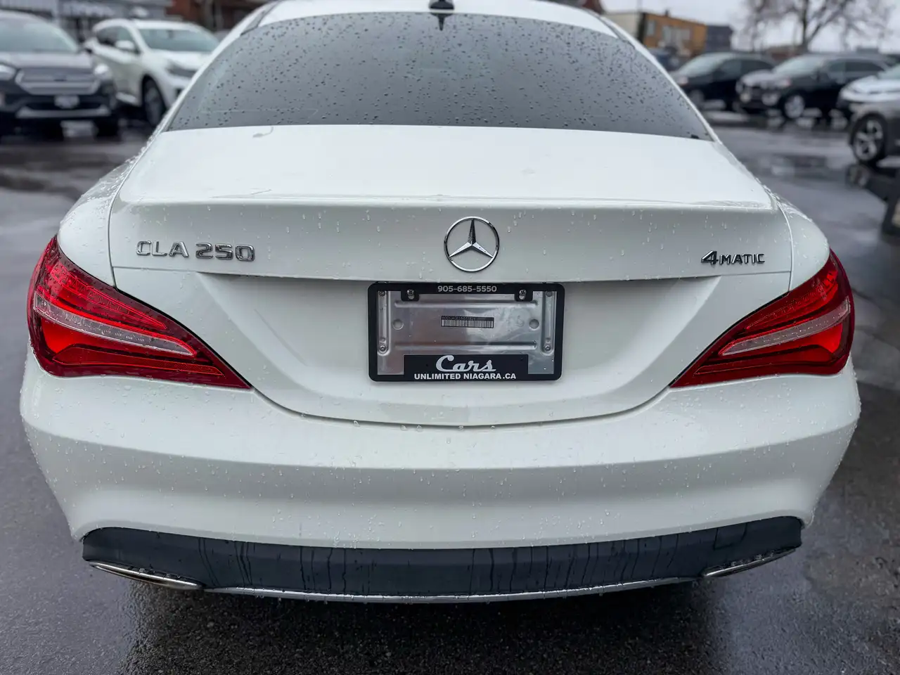 Mercedes-Benz CLA снимка Mercedes-Benz CLA