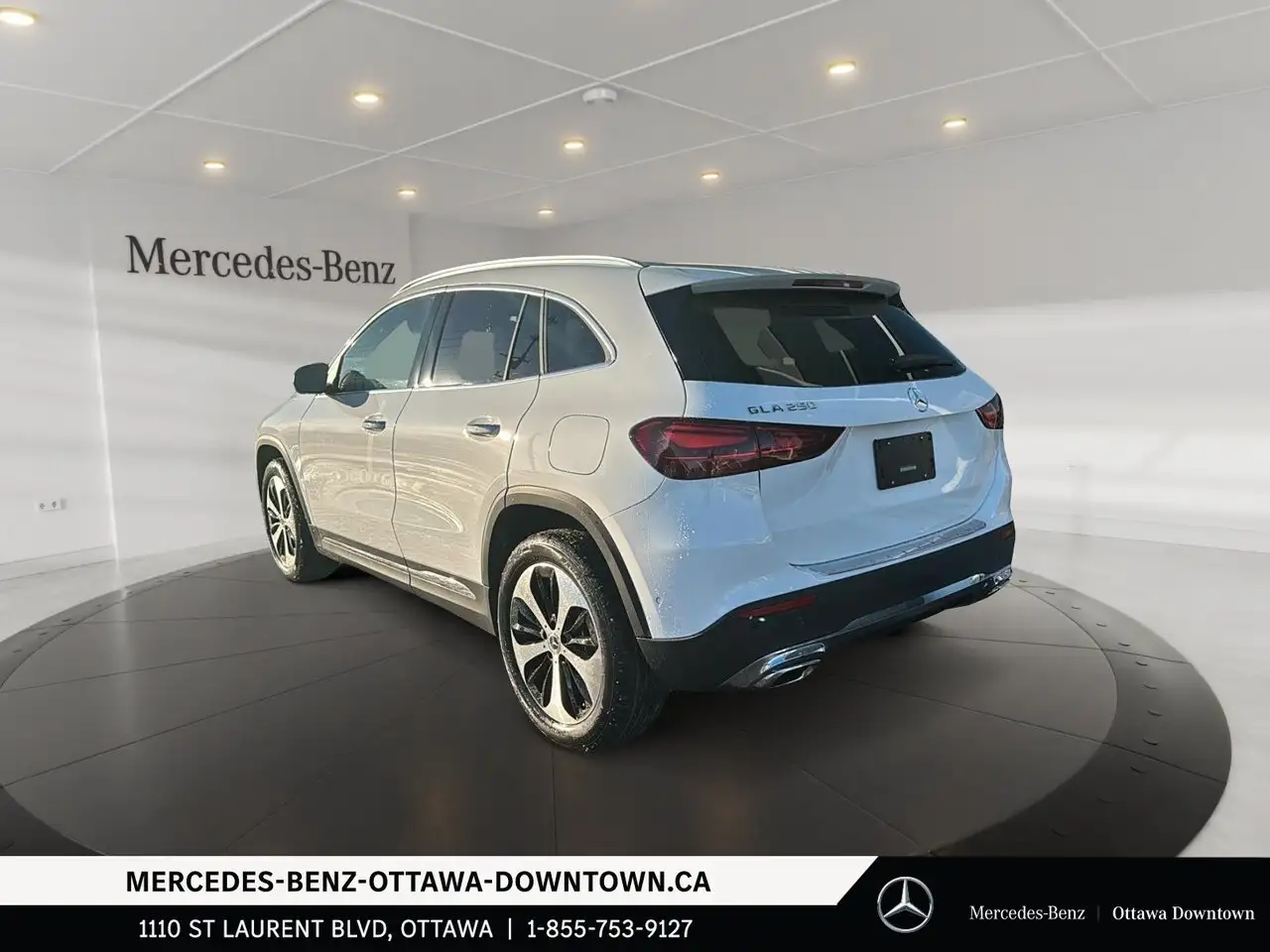 Mercedes-Benz GLA photo Mercedes-Benz GLA