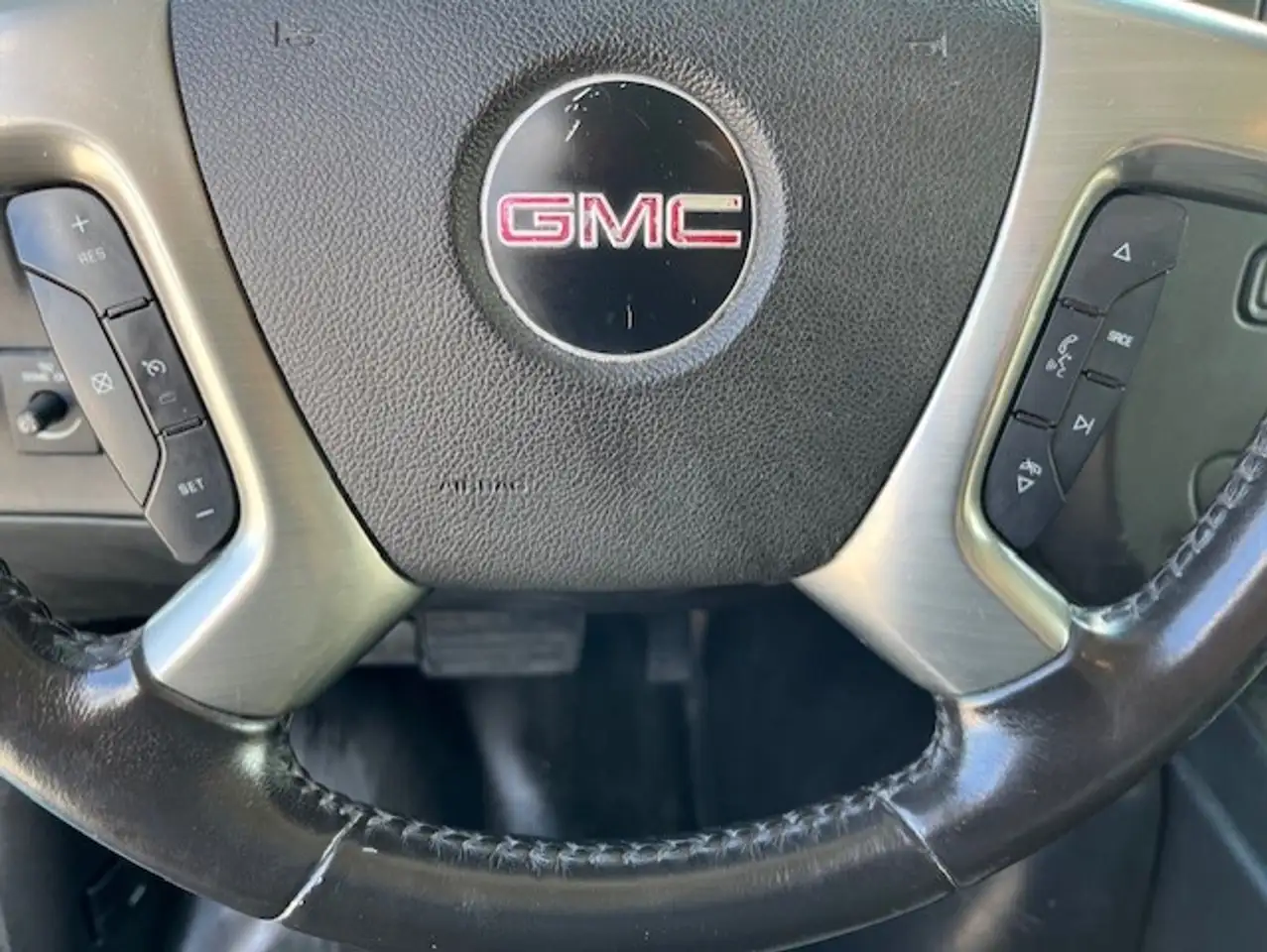 GMC Savana fotografie GMC Savana