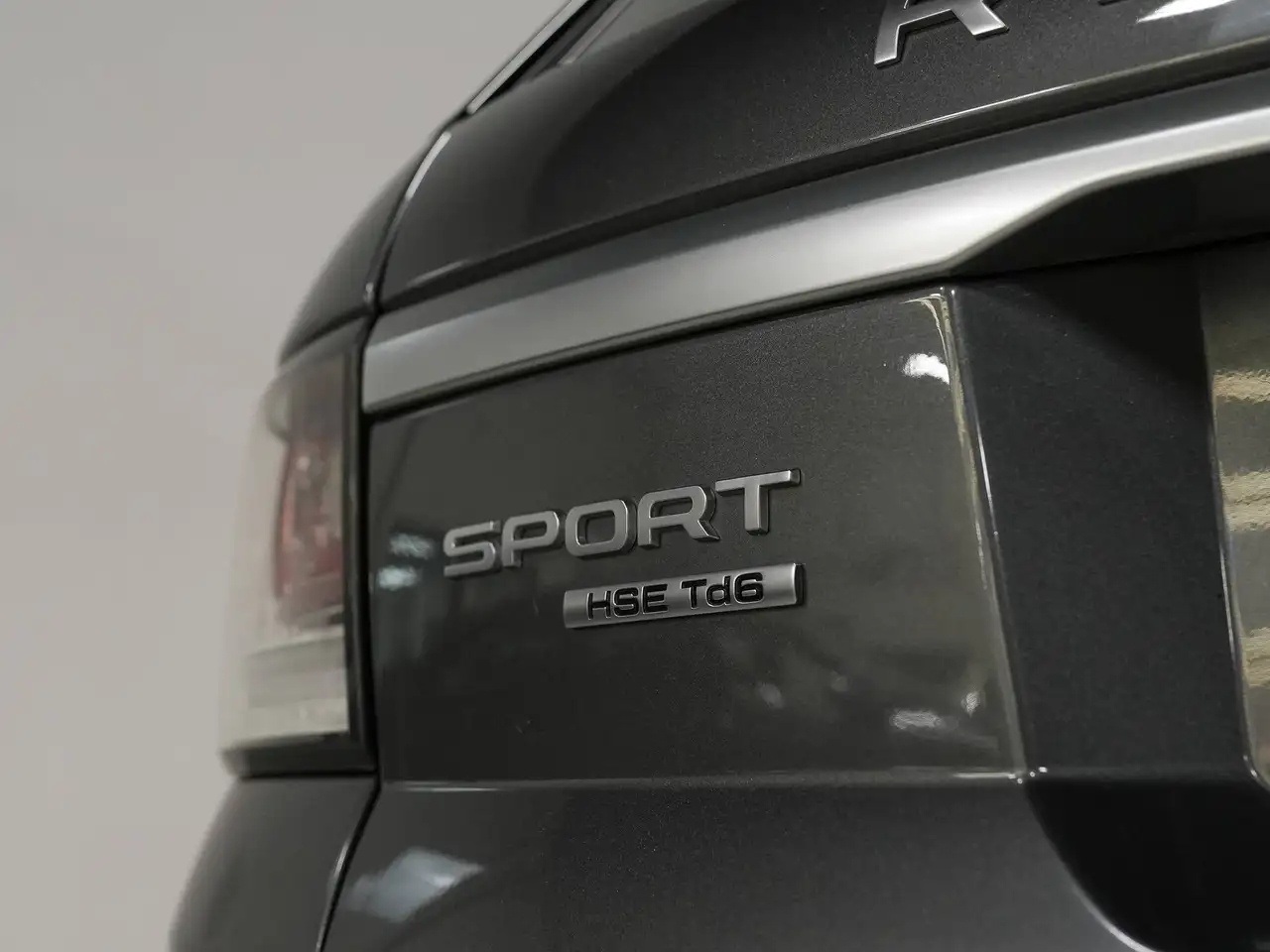 Land Rover Range Rover Sport снимка Land Rover Range Rover Sport