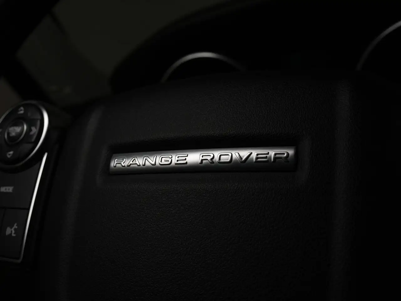Land Rover Range Rover Sport снимка Land Rover Range Rover Sport