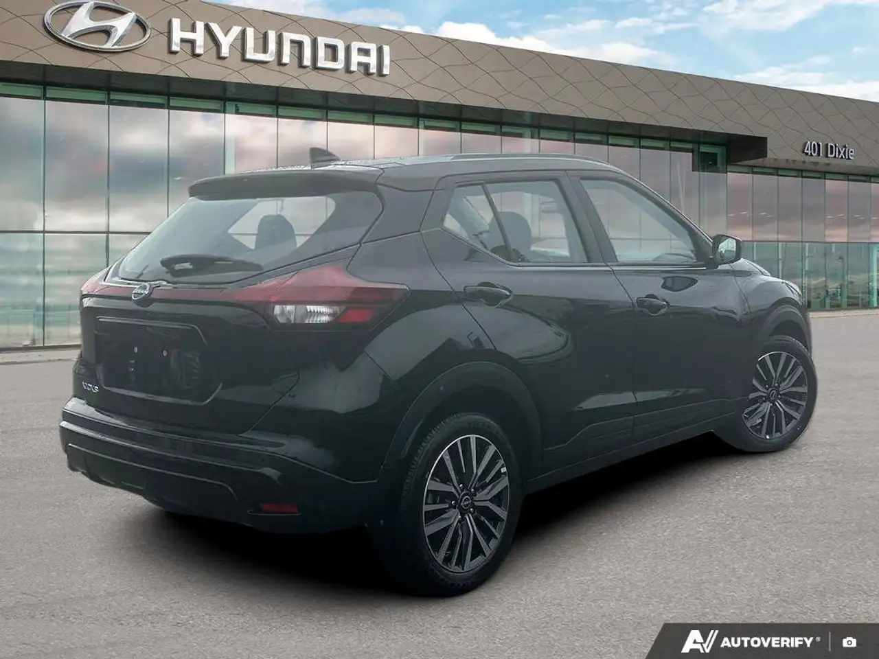 Nissan Kicks снимка Nissan Kicks