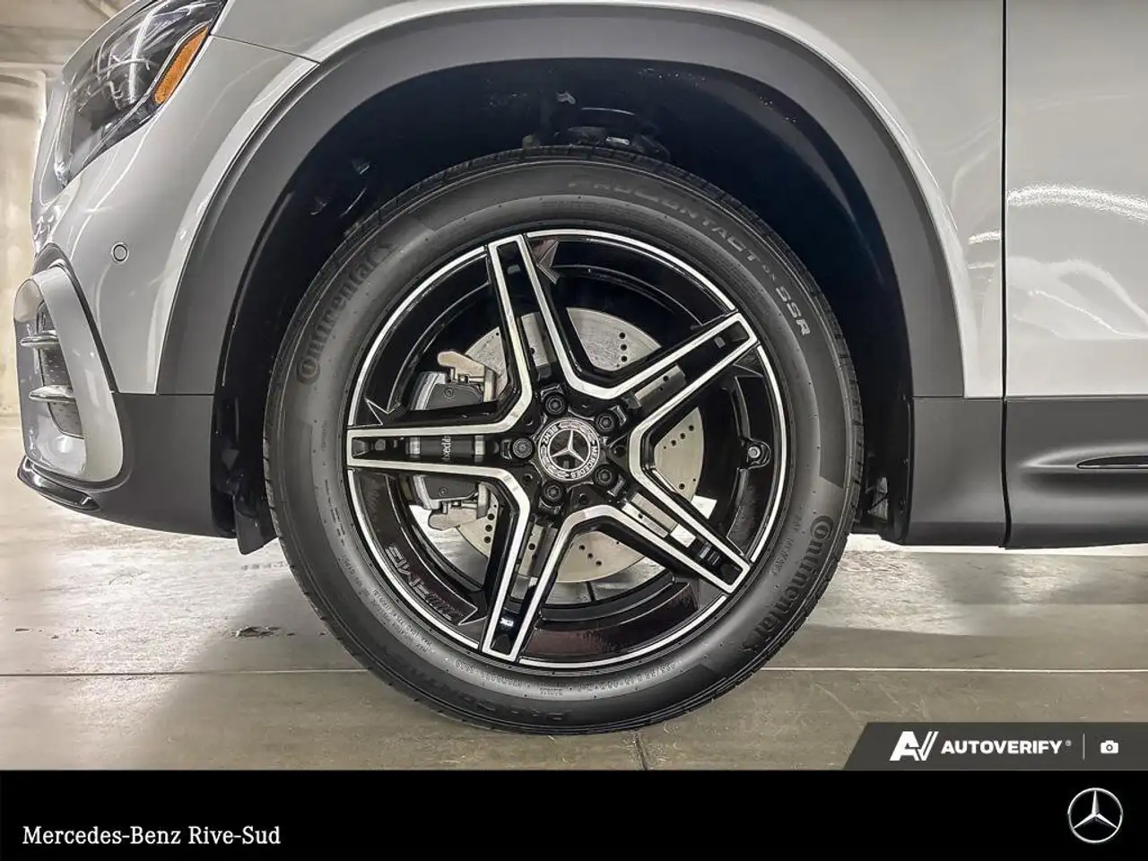 Mercedes-Benz GLB снимка Mercedes-Benz GLB