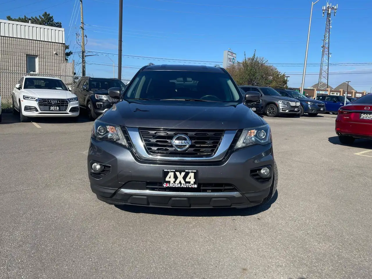 Nissan Pathfinder fotografie Nissan Pathfinder