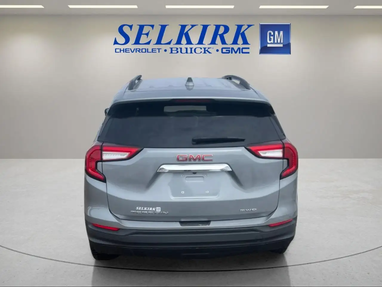 GMC Terrain photo GMC Terrain