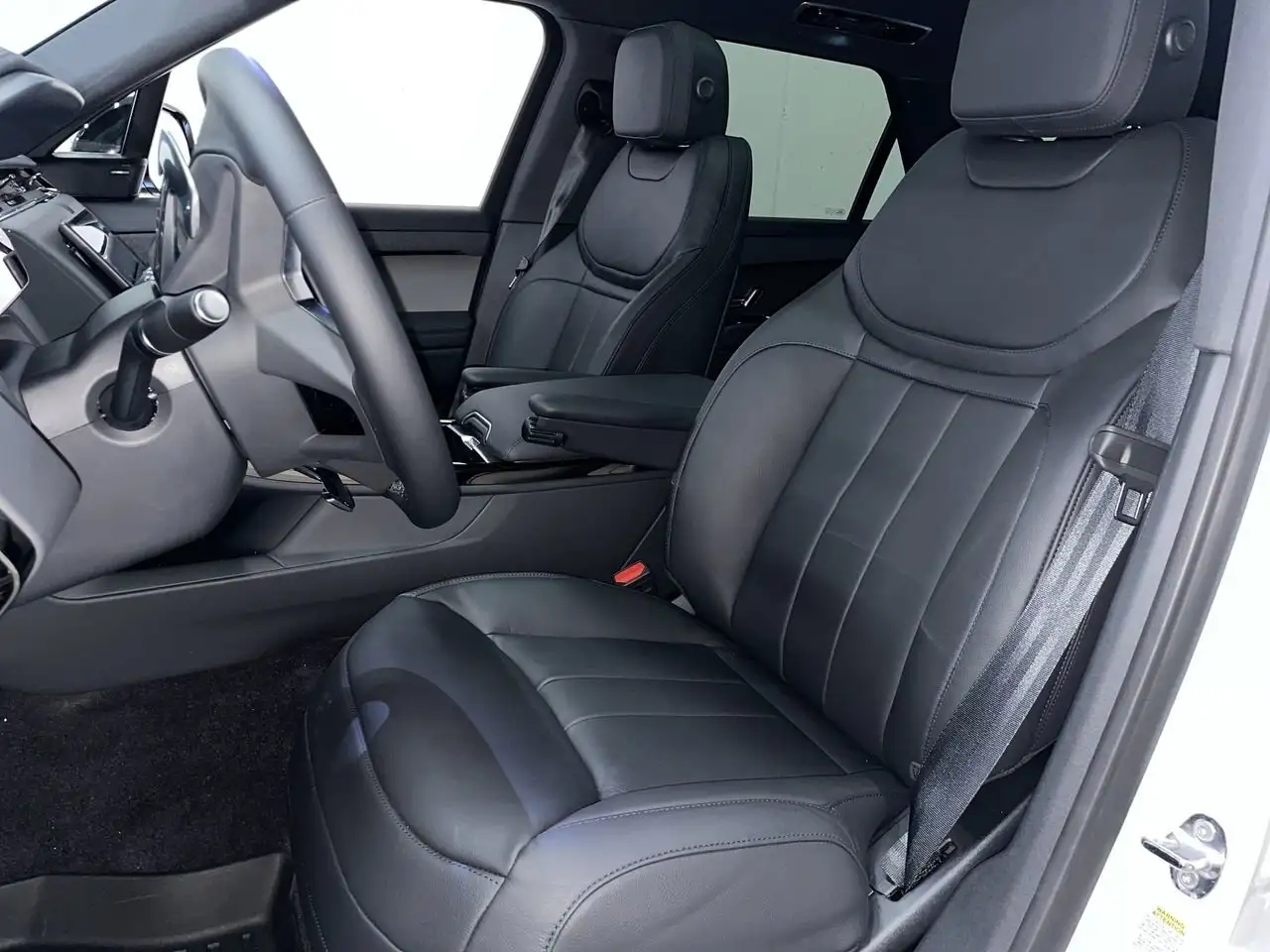 Land Rover Range Rover Sport снимка Land Rover Range Rover Sport