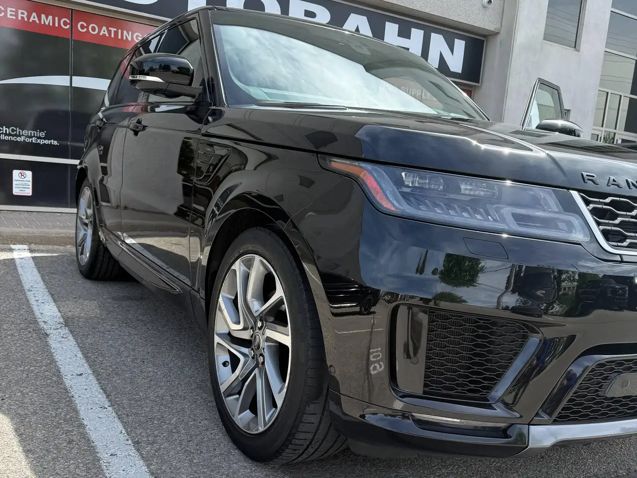 Land Rover Range Rover Sport снимка Land Rover Range Rover Sport