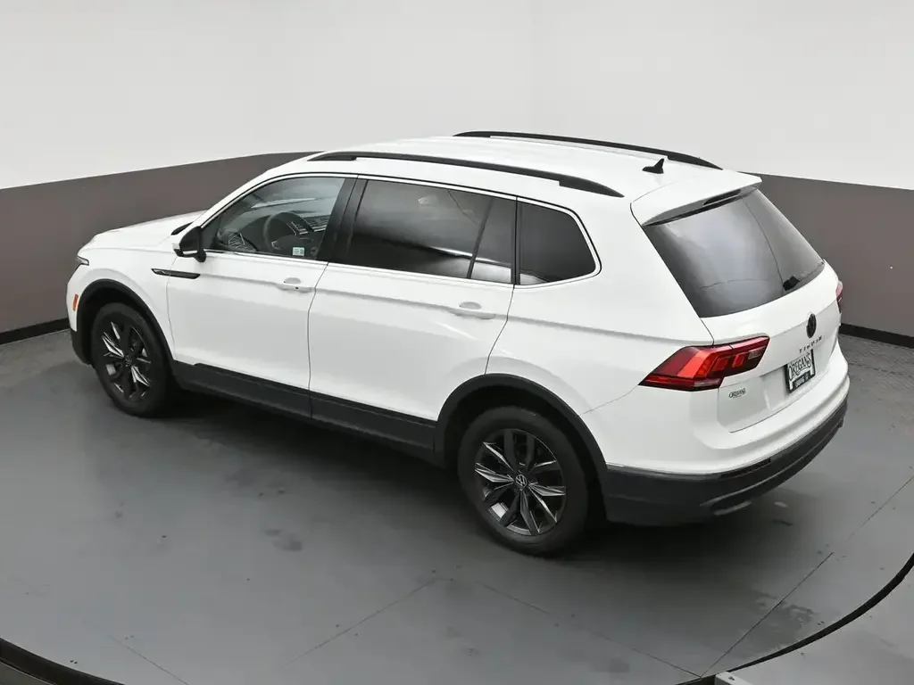 Volkswagen Tiguan снимка Volkswagen Tiguan