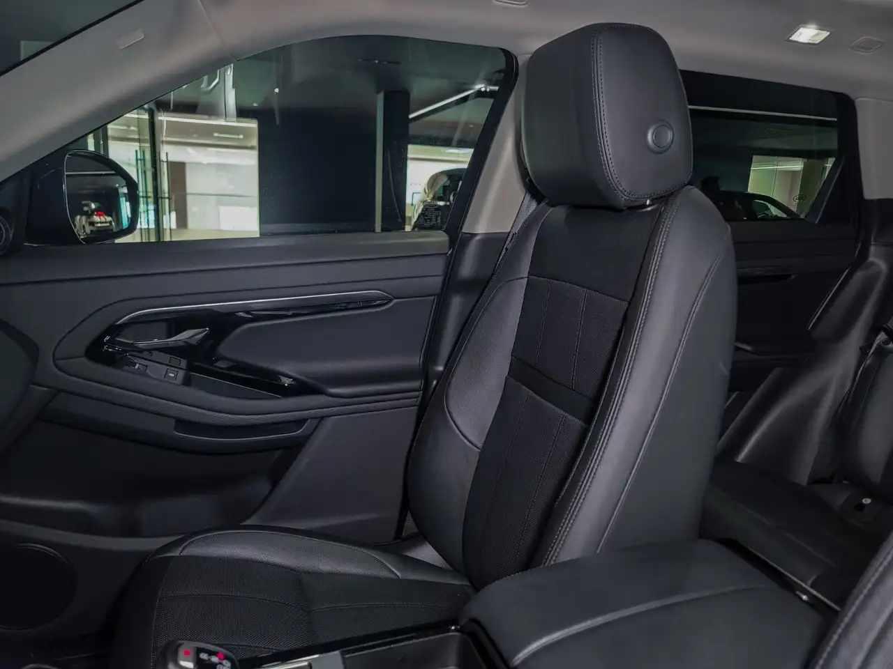 Land Rover Range Rover Evoque снимка Land Rover Range Rover Evoque