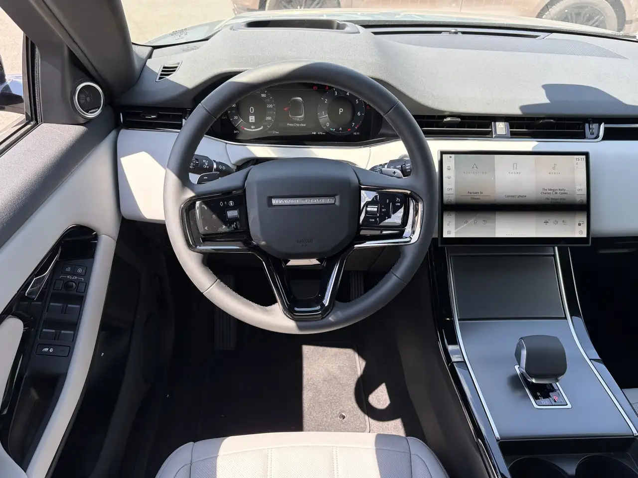 Land Rover Range Rover Evoque photo Land Rover Range Rover Evoque