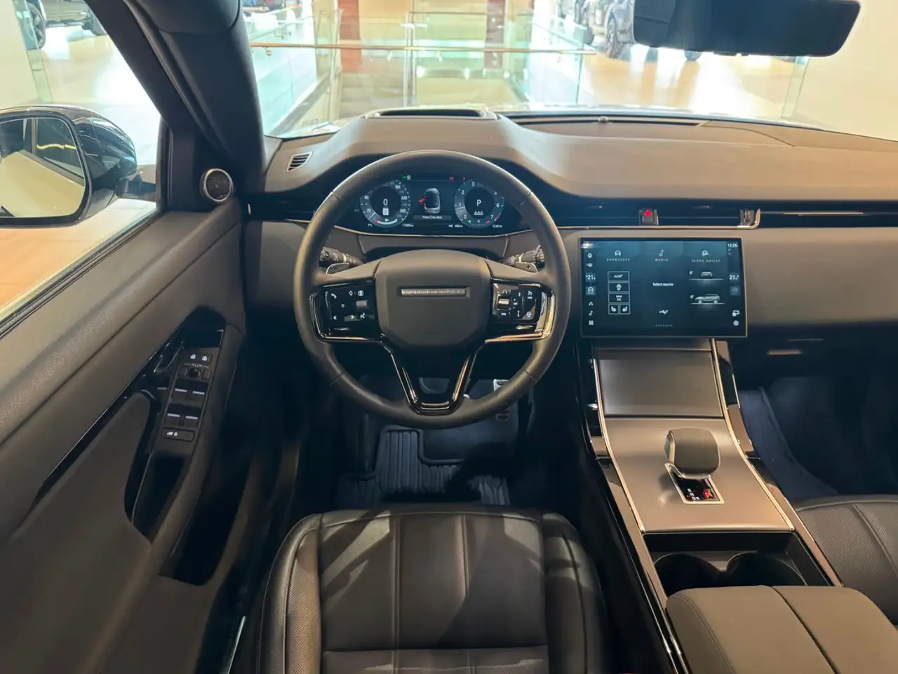 Land Rover Range Rover Evoque photo Land Rover Range Rover Evoque
