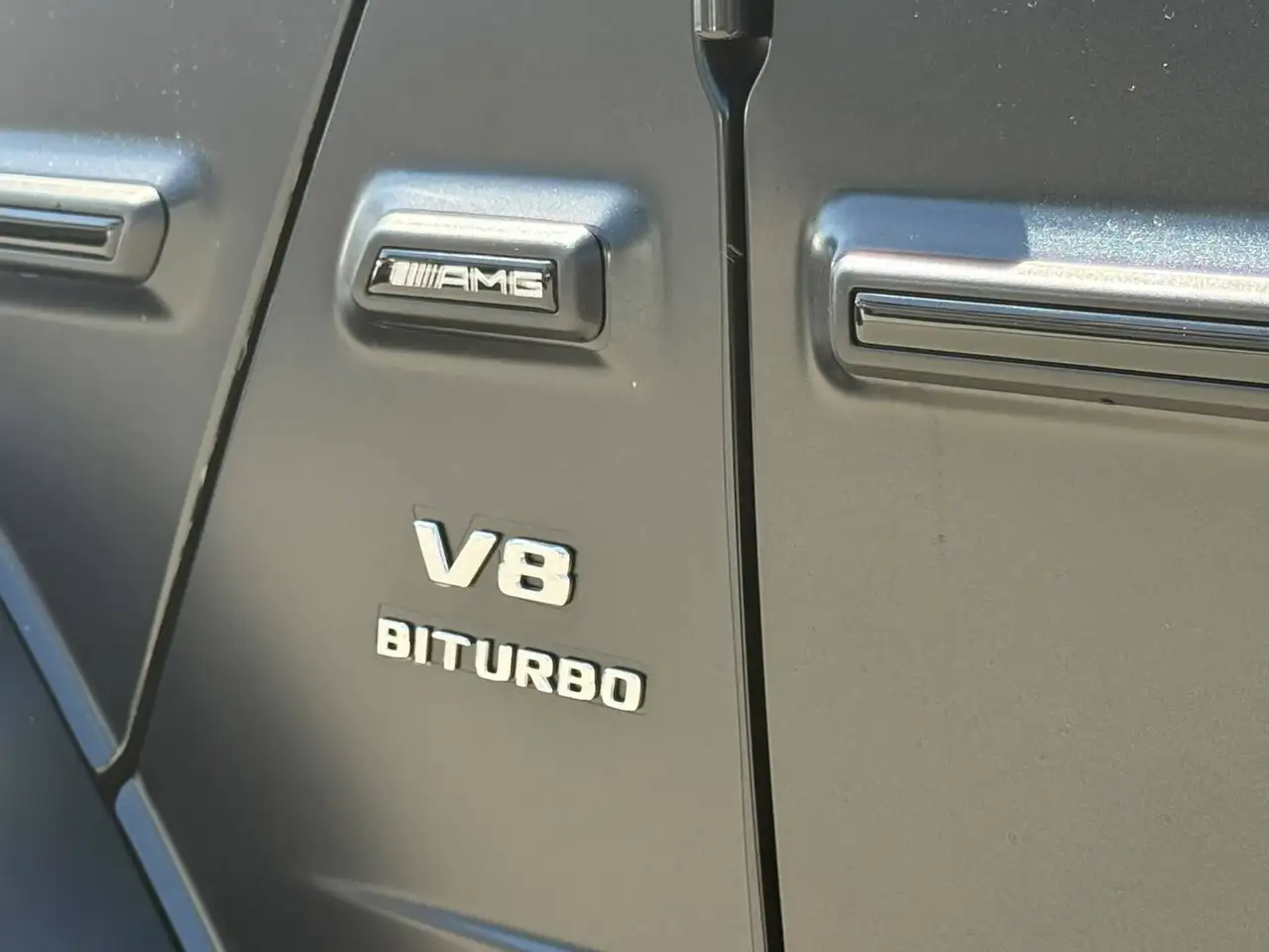 Mercedes-Benz G-Class снимка Mercedes-Benz G-Class