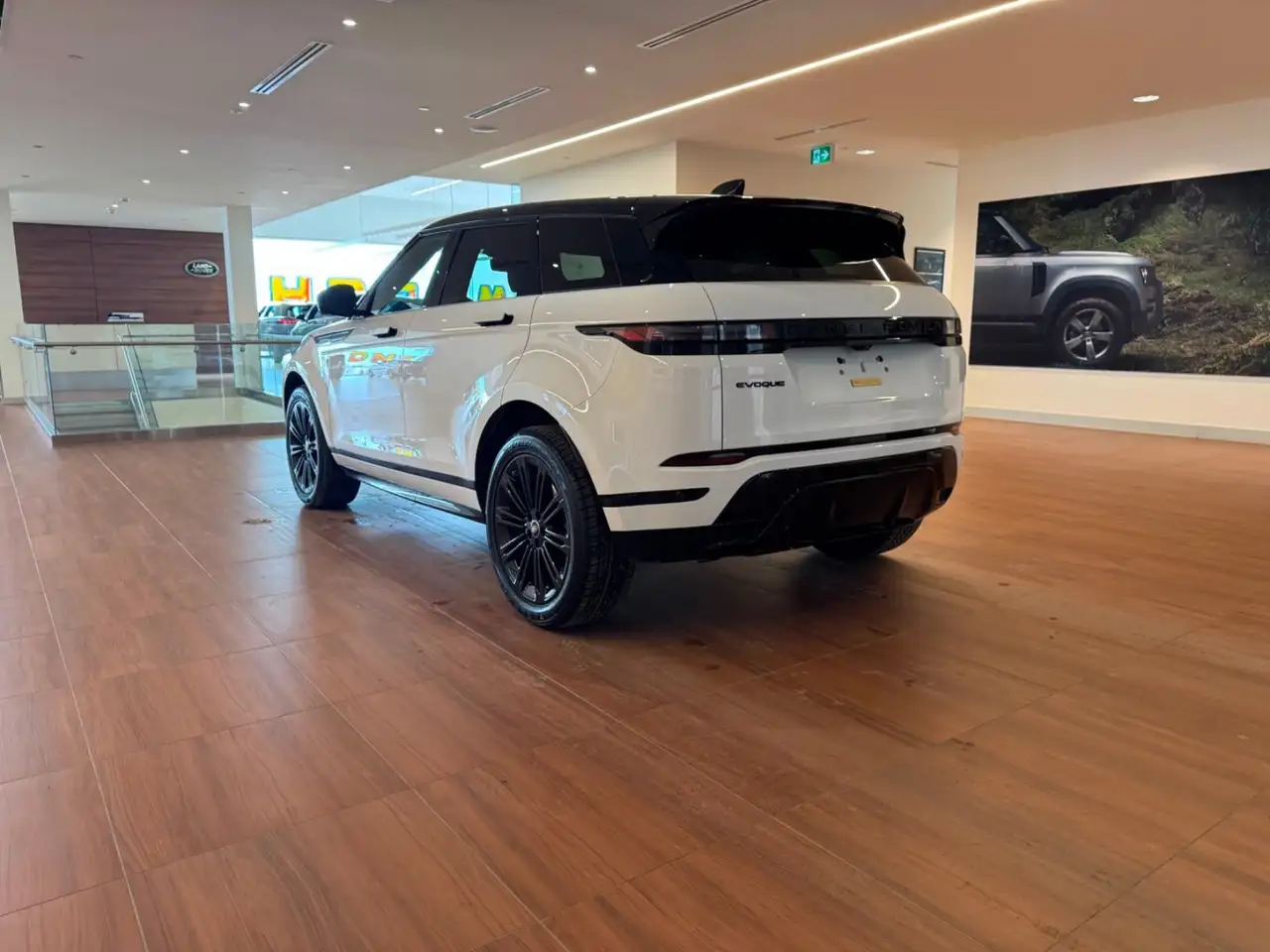 Land Rover Range Rover Evoque photo Land Rover Range Rover Evoque
